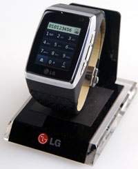 lg_watchphone_01.jpg